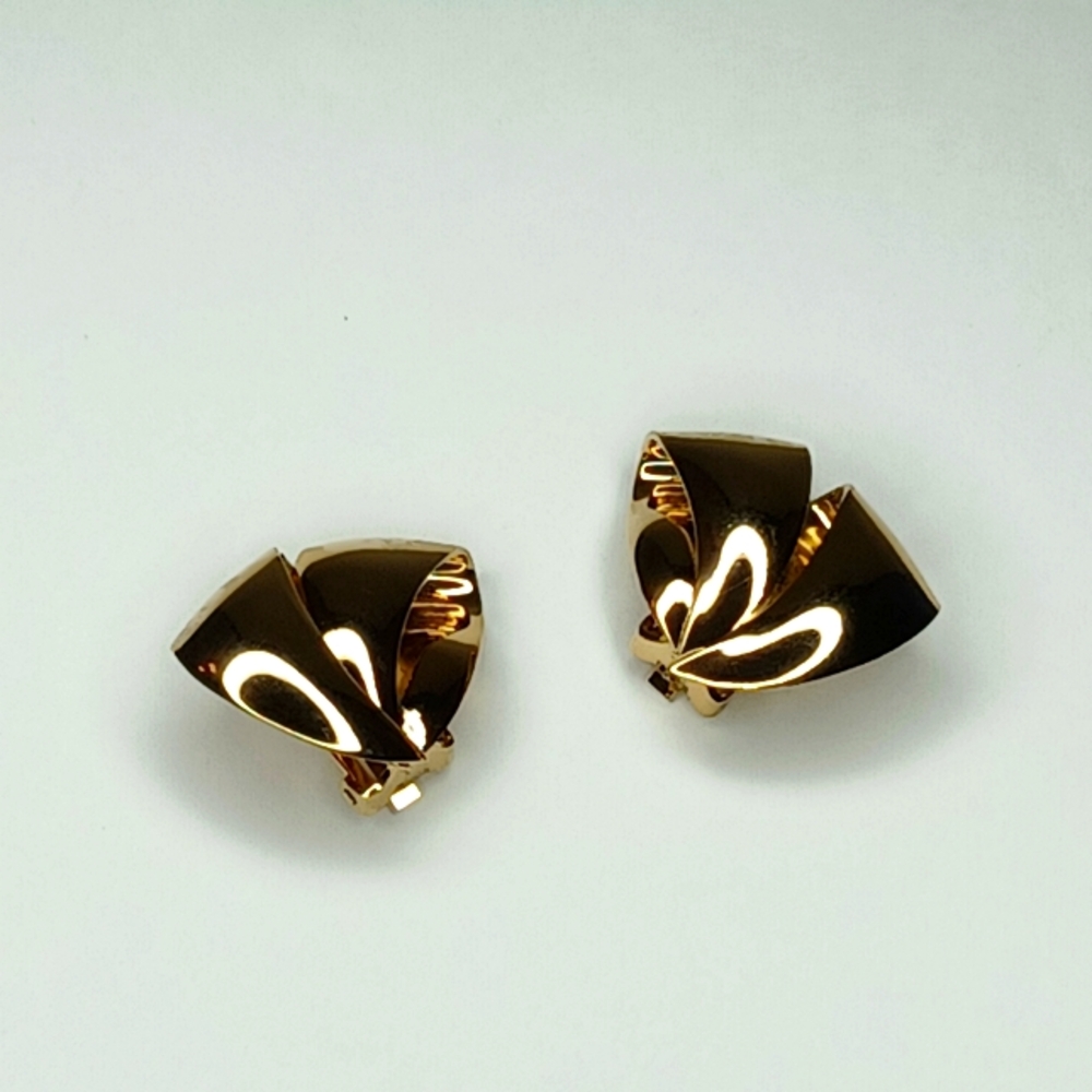 Vintage Christian Dior Gold Bow Clip On Earrings